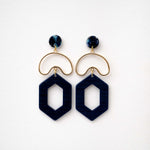 Load image into Gallery viewer, Laura - Diamond Cut Dangle Earring
